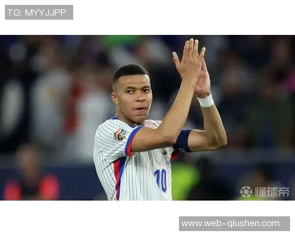 姆巴佩领衔法国队冲击世界杯冠军展现超凡实力与团队合作精神